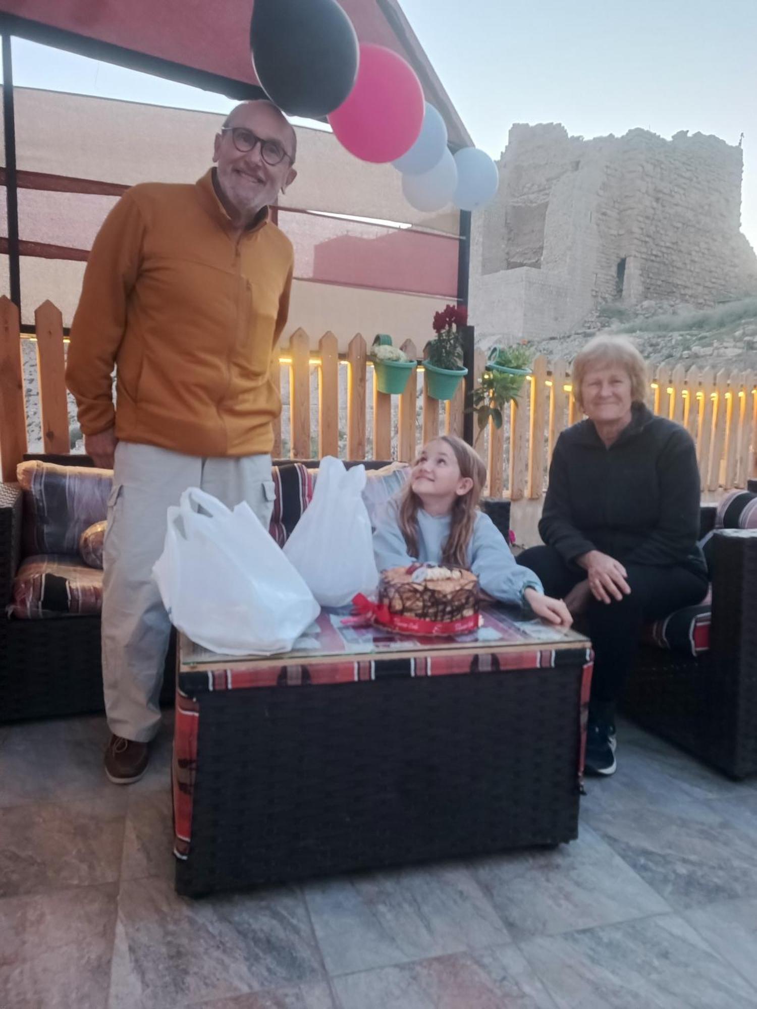 Bubble Castle House Hotel Karak Exterior photo