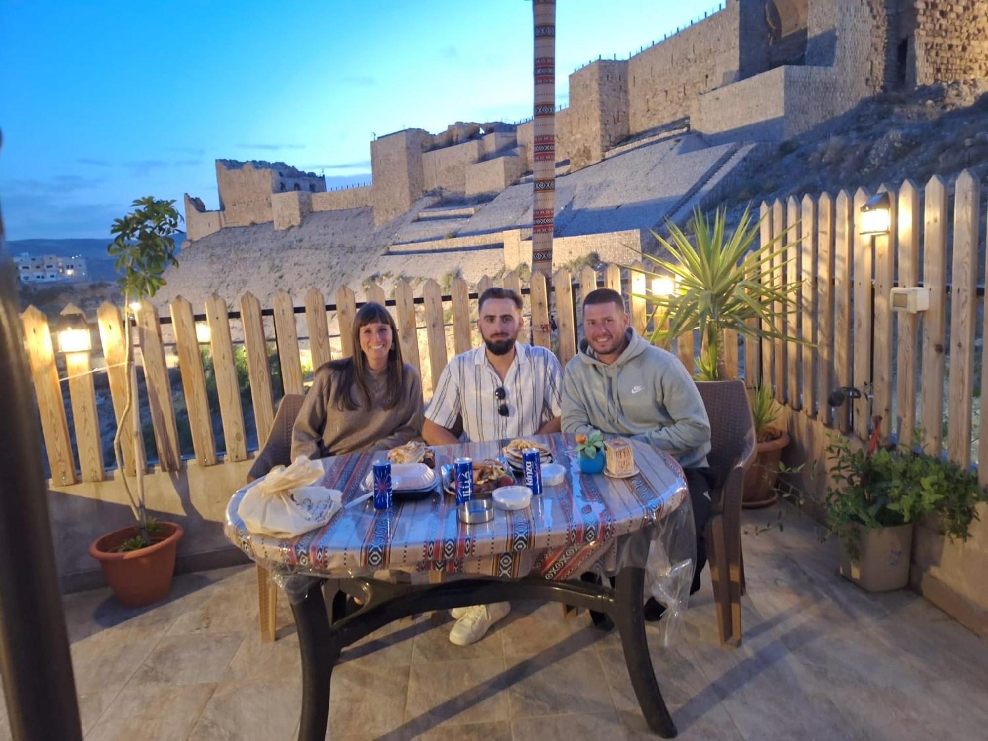 Bubble Castle House Hotel Karak Exterior photo